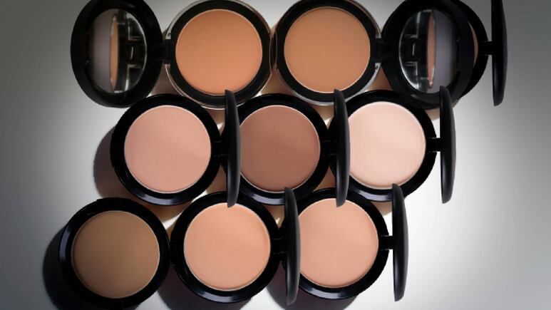 Los mejores polvos compactos para la piel, según Profeco