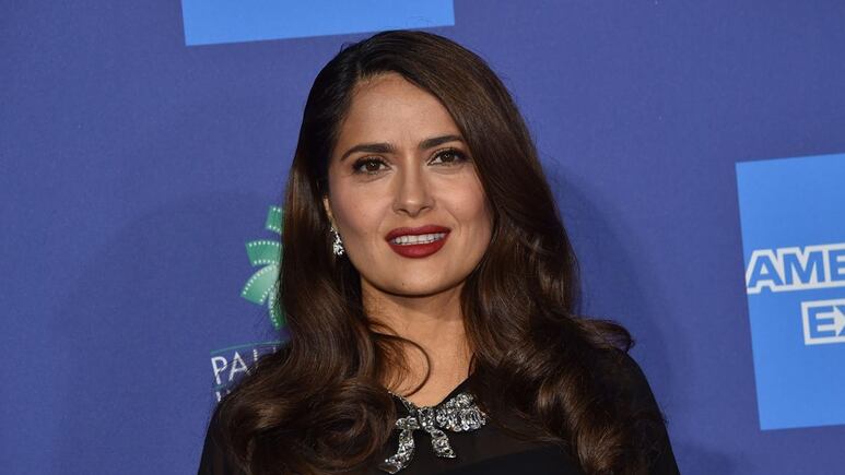 Así es por dentro la lujosa mansión "embrujada" de Salma Hayek en Londres