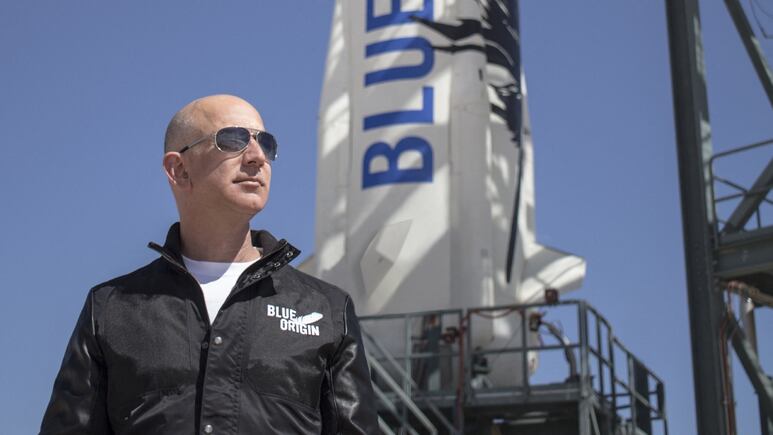 Jeff Bezos: ¿Cuánto cuesta el viaje que realizó al espacio el magnate fundador de Amazon?