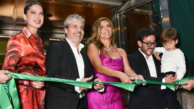 Montserrat Oliver encabeza inauguración de la primera boutique de diamantes de laboratorio en CDMX