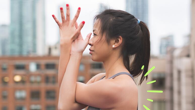¿Cómo adelgazar los brazos en un mes? Las MEJORES vitaminas para complementar tus entrenamientos