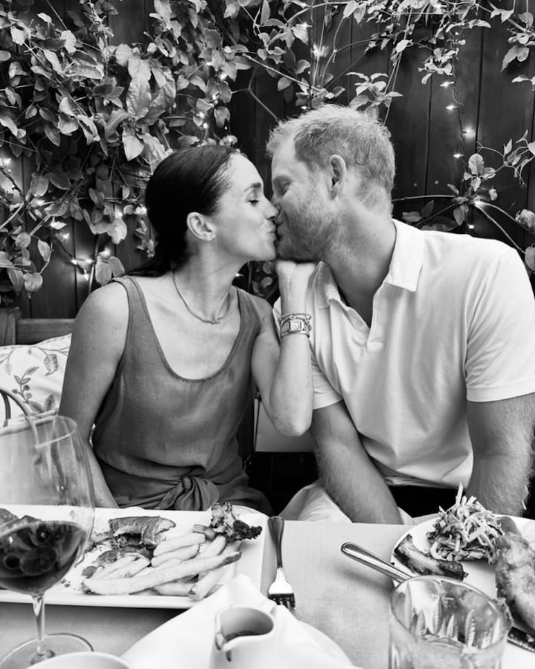 príncipe Harry y Meghan Markle