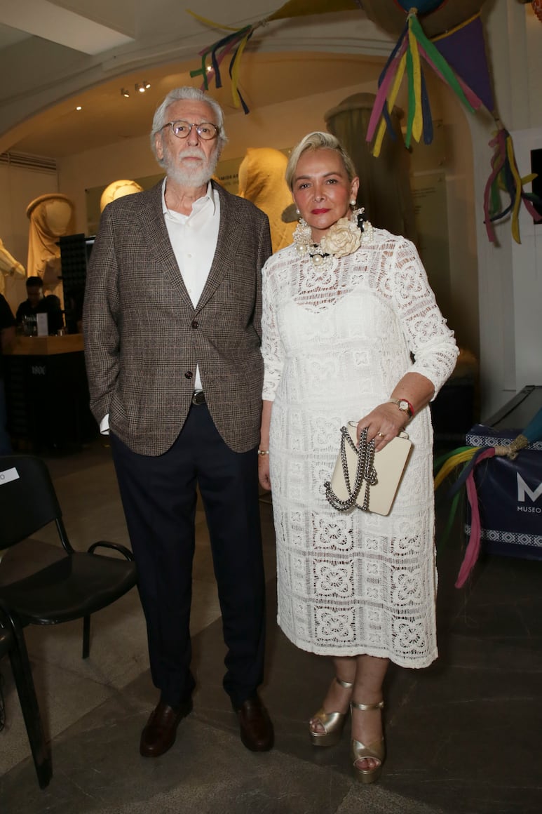 Rodrigo Rivero Lake, Margarita González y Alfonso de Bustos.