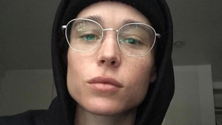 Elliot Page muestra por primera vez su cuerpo sin camiseta tras su cambio de sexo (FOTO)