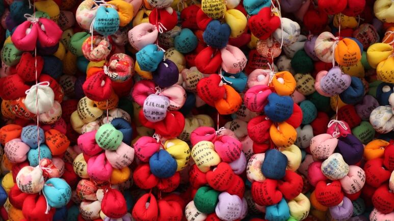 Tokio 2020: Conoce los ‘Omamori’, los amuletos o talismanes japoneses de la suerte