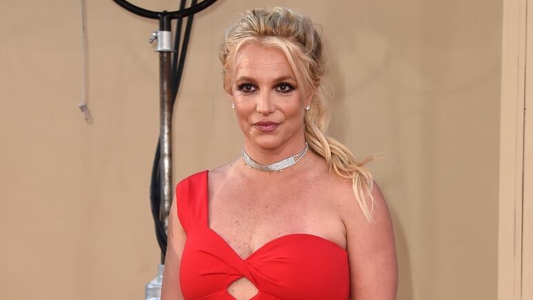 Britney Spears rompe el silencio y comparte cómo está enfrentando la pérdida de su bebé