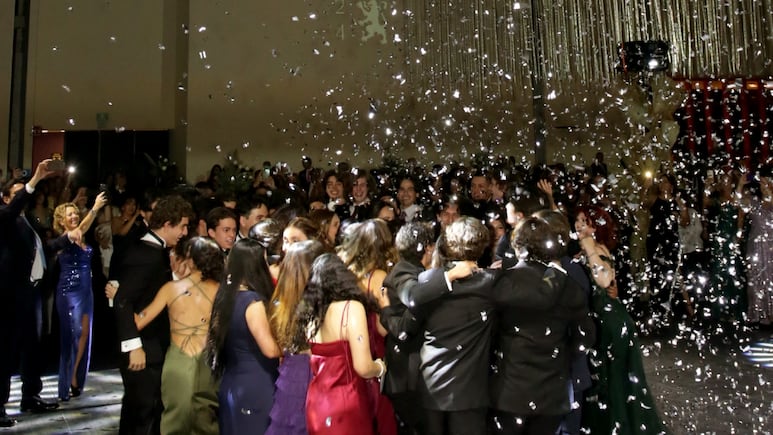 Edron Academy celebra a sus graduados con una noche inolvidable