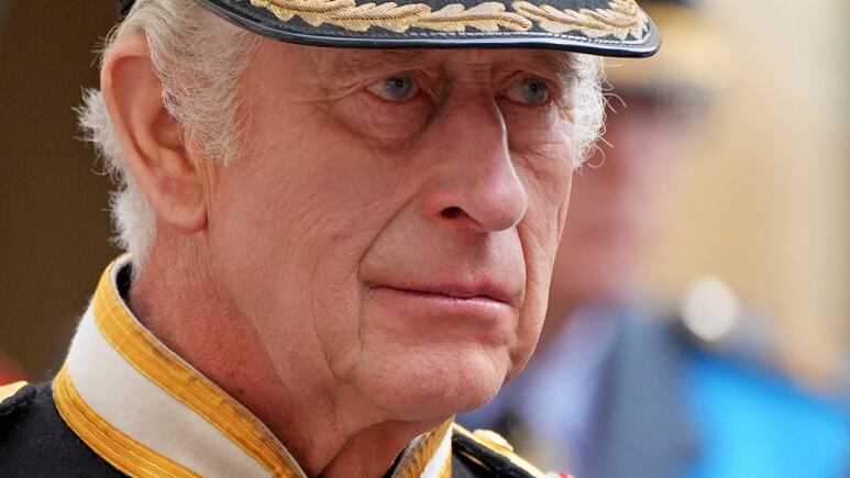 Carlos III no dejará que Meghan y Harry posen desde el balcón del palacio de Buckingham en su coronación