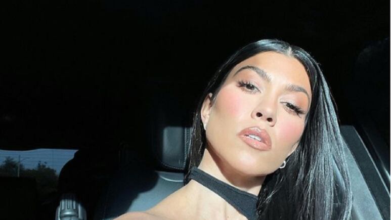 Kourtney Kardashian apuesta por el corte de cabello ‘blunt bob’, que adelgaza y rejuvenece el rostro