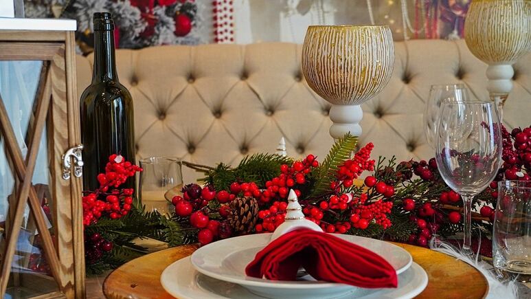 Feng Shui: ¿Qué colores debes evitar en tu outfit para la cena de navidad?