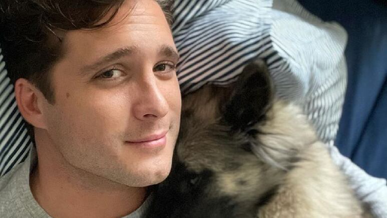 La IMPACTANTE transformación de Diego Boneta en la temporada 2 de Luis Miguel: VIDEO