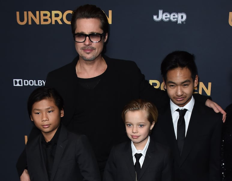 brad pitt y sus hijos