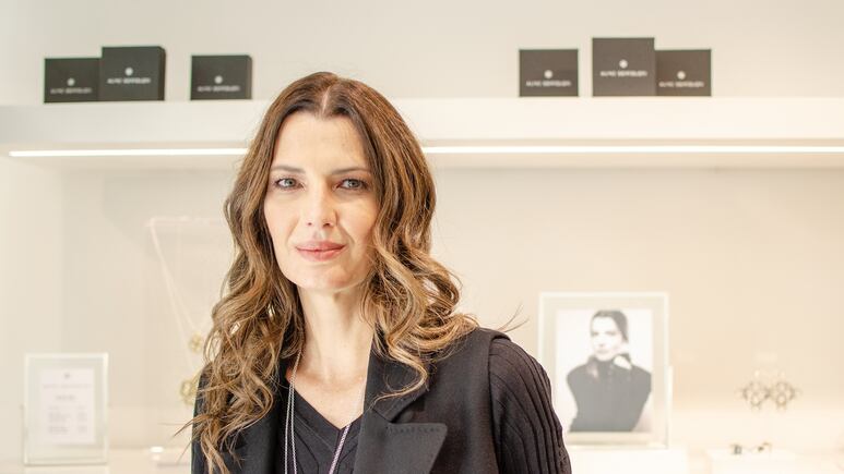 El diseñador Roberto Verino y Aline Bortoloti se unen para ayudar a niños con cáncer