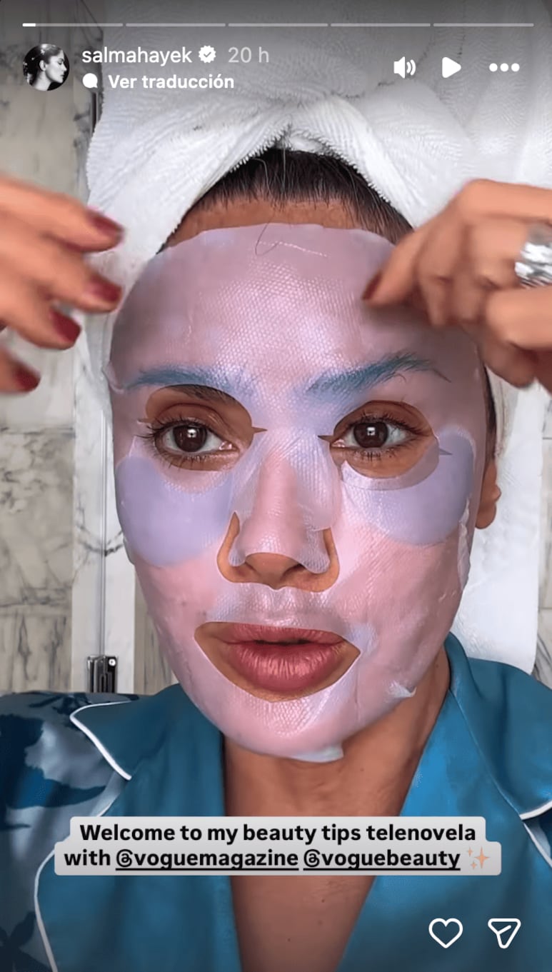 Salma Hayek al natural cuidando su piel