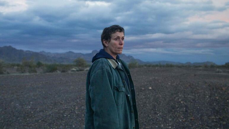 Razones para ver 'Nomadland', la gran favorita rumbo al Oscar 2021