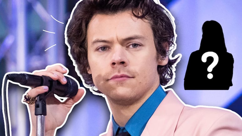 Harry Styles besando a mujer misteriosa en Glastonbury