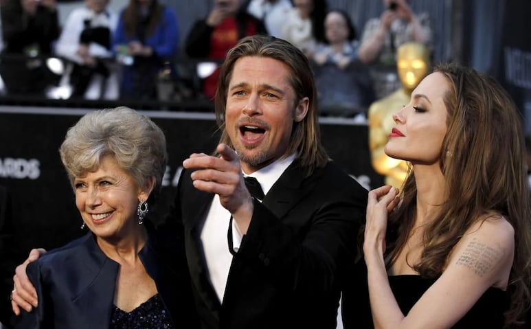 Jane Pitt en la alfombra roja junto a Brad Pitt y Angelina Jolie en los Oscar 2012