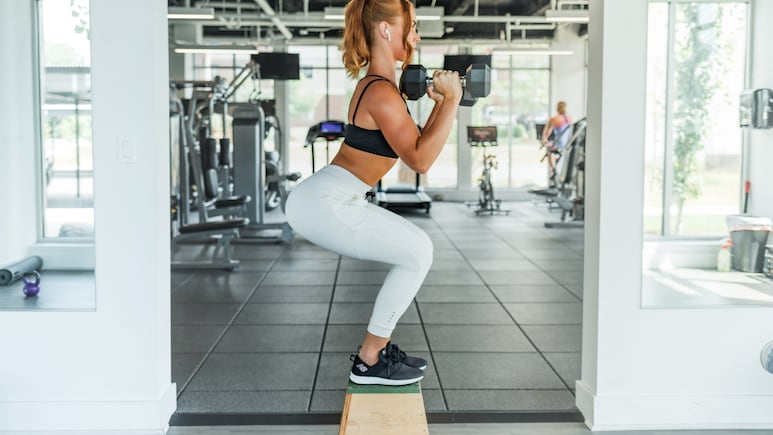 Fitness: ‘Squat jacks', el ejercicio FÁCIL para tener piernas delgadas y aumentar glúteos en casa
