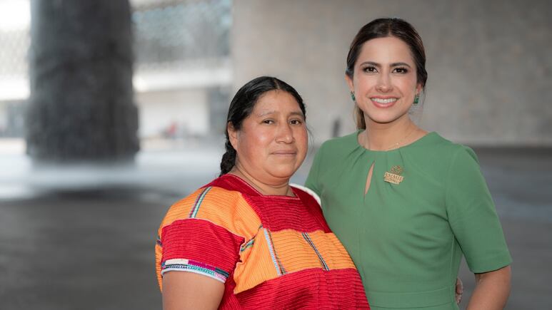 Juana Gómez: Una líder indígena empoderando a su comunidad a través del arte