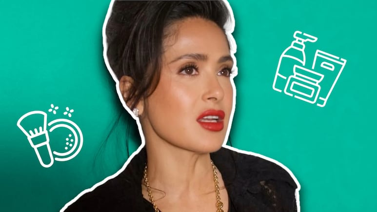 Salma Hayek muestra su rutina facial natural a los 57 años