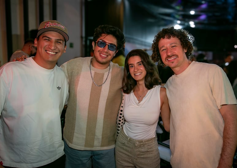 Crocs Luisito Comunica