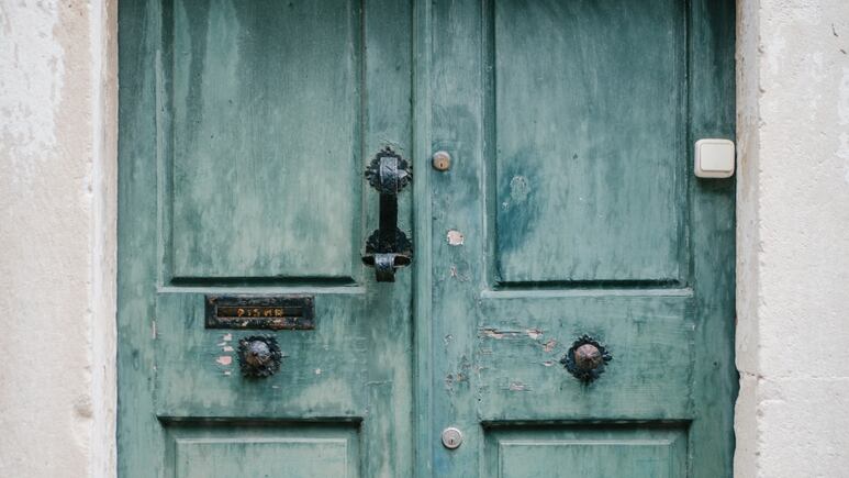 Feng Shui: ¿Cómo decorar la puerta de tu hogar para atraer el dinero y la prosperidad
