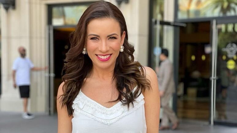 Ingrid Coronado revela el ejercicio para quemar grasa abdominal después de los 40