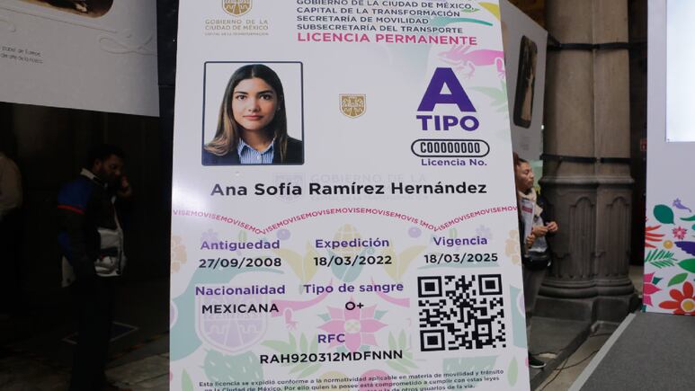 ¿Quieres lucir bien en tu foto de la licencia permanente en CDMX? Te damos algunos consejos
