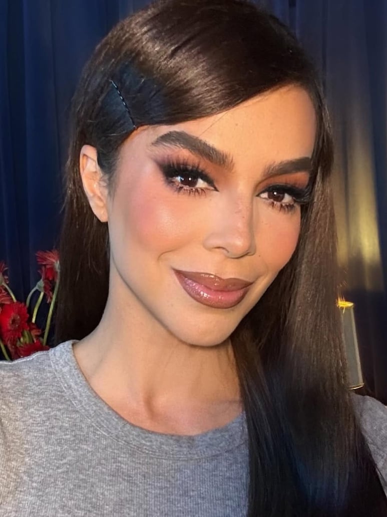 Biby Gaytán deja atrás su pelo largo