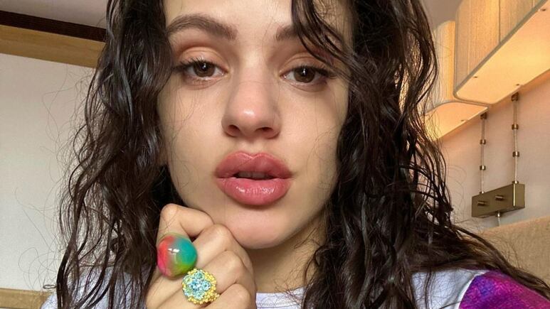 Rosalía y su secreto de belleza para producir colágeno en una semana