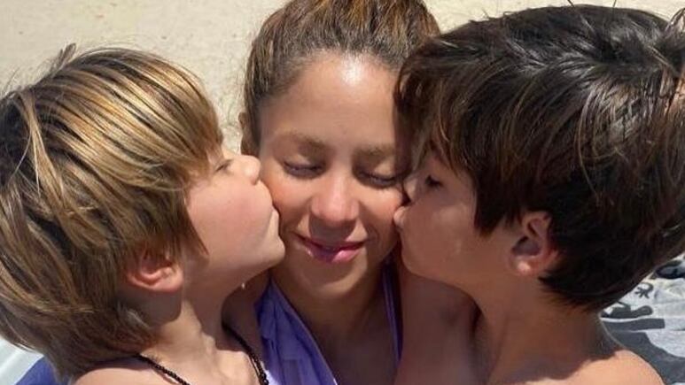 Los hijos de Shakira ya salen con la nueva novia de Gerard Piqué
