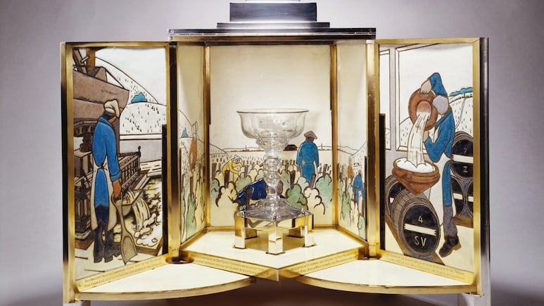 El secreto de una copa legendaria la joya de champán que Hermès protegió para la realeza