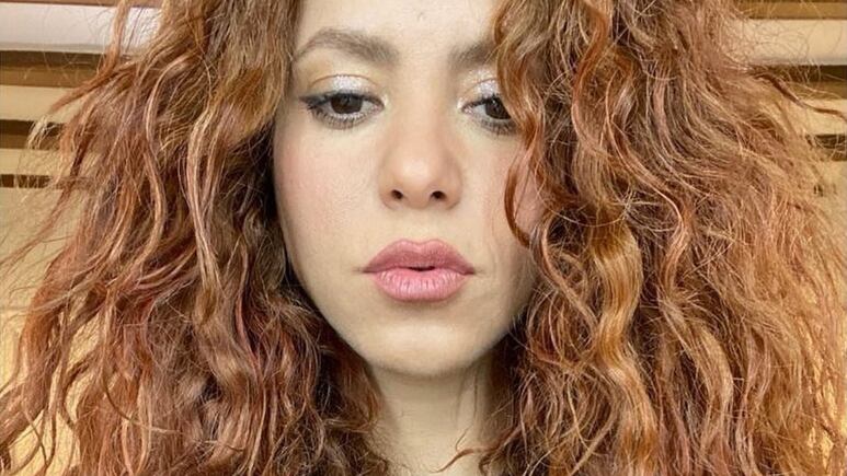 El ejercicio favorito de Shakira para levantar y aumentar glúteos fácilmente