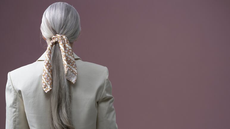 Remedios caseros: 3 trucos para eliminar las canas con bicarbonato de sodio