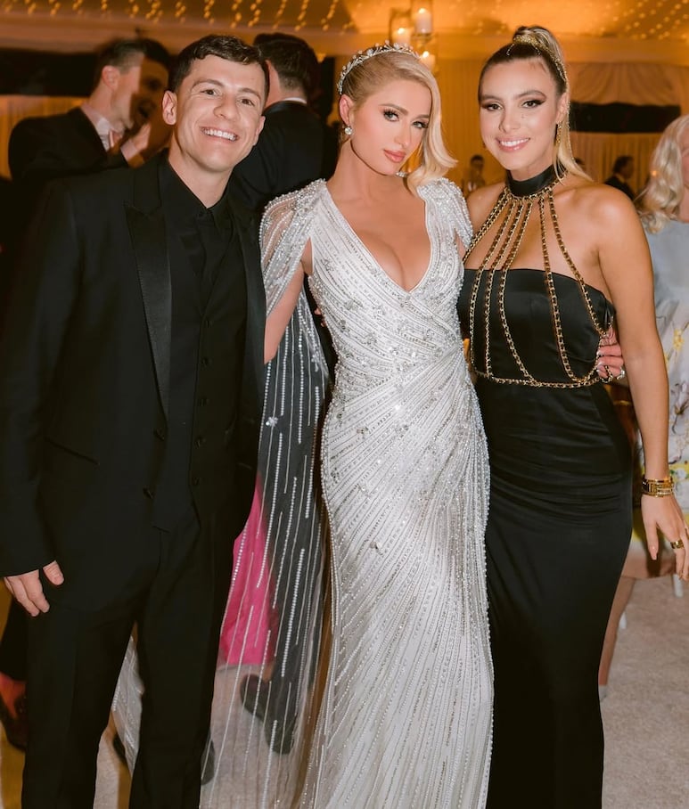 Lele Pons, Guaynaa y paris hilton