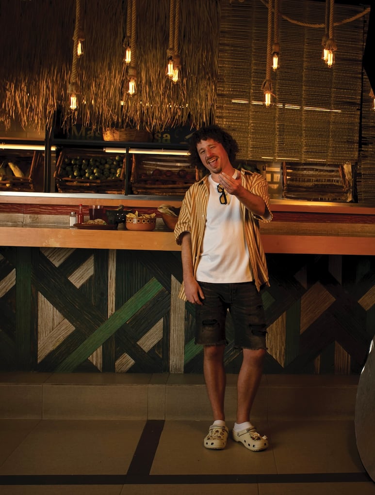 Luisito Comunica