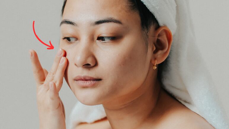 Piel de porcelana a los 55: Crema natural con MIEL para rejuvenecer hasta 10 años