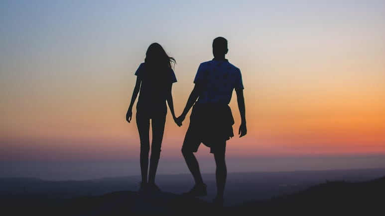 ¿Qué es un SUGAR DADDY y por qué está de moda en México?