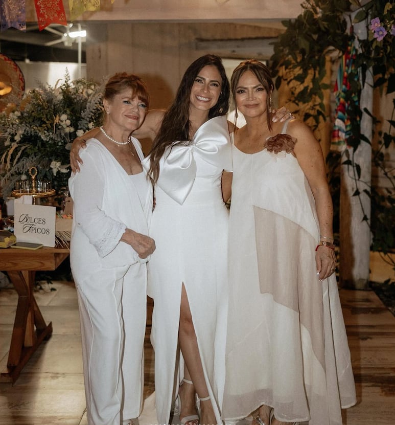 Valeria compartió con sus seres queridos.