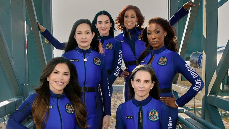 Lauren Sanchez, Amanda Nguyen, Katy Perry, Gayle King, Aisha Bowe y Kerianne Flynn