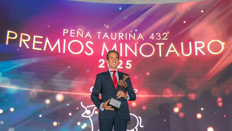 ENTREGA PREMIOS MINOTAURO PEÑA