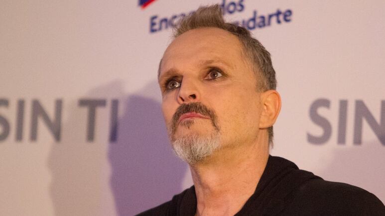 Miguel Bosé cumple 65 en medio de escándalos, la pérdida de su mamá y lejos de sus hijos