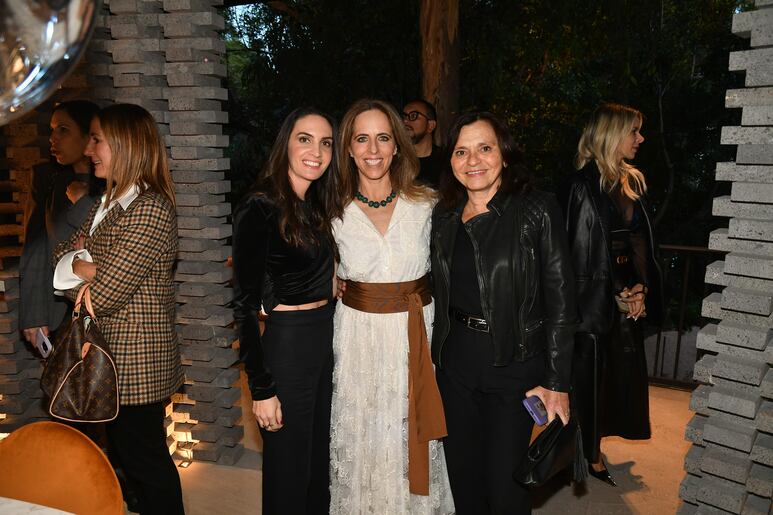 Anette Askenazi, Iliana Goldberg y Esther Alerhand.