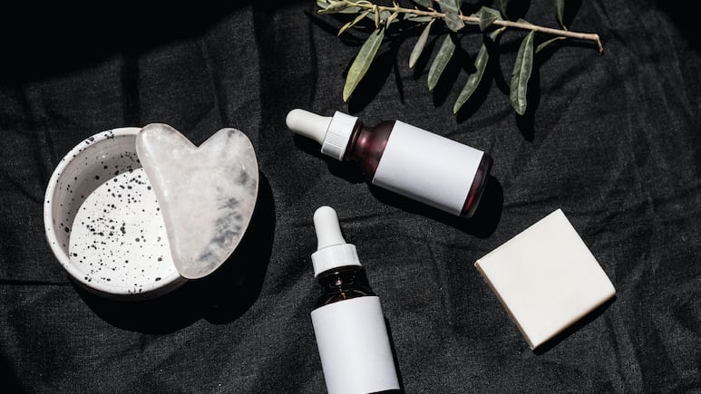 3 serums que tienes que tener si tienes más de 30 años