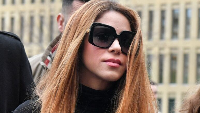 Shakira rompe el silencio sobre su relación con el instructor de surf