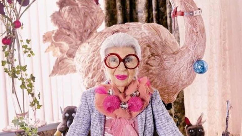 ¡Iris Apfel cumple 100 años! Así se veía la diseñadora en su juventud: FOTOS