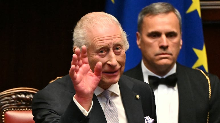 La felicitación privada del rey Carlos III al papa León XIV