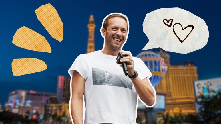 Chris Martin y su inesperado comentario sobre Dakota Johnson en pleno concierto