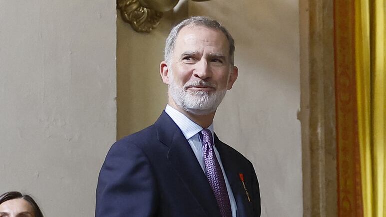Felipe VI reacciona al escándalo de infidelidades de Juan Carlos I hacia la reina Sofía