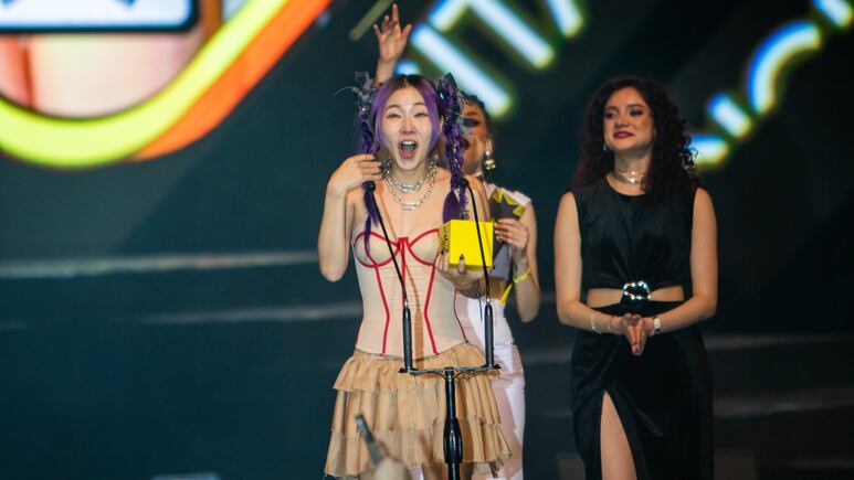 Chingu Amiga en los Eliot Awards. Foto: Agencia JDS
